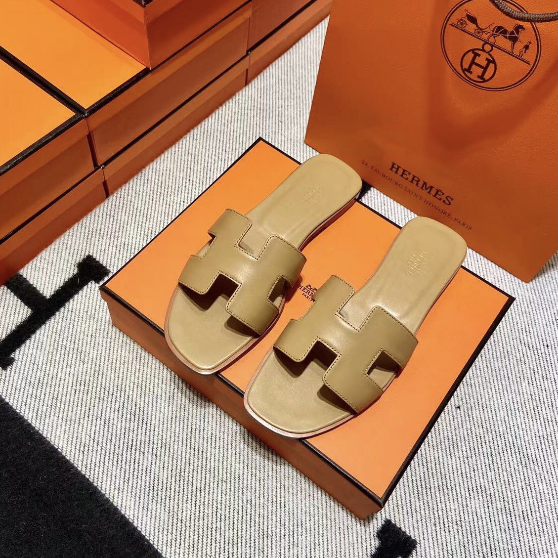 에르메스 올수공 오란 슬리퍼 샌들 스위프트 14